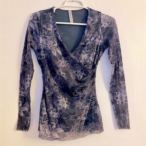 VINTAGE Y2K LUCY+FIONA WHIMSY WRAP BLOUSE